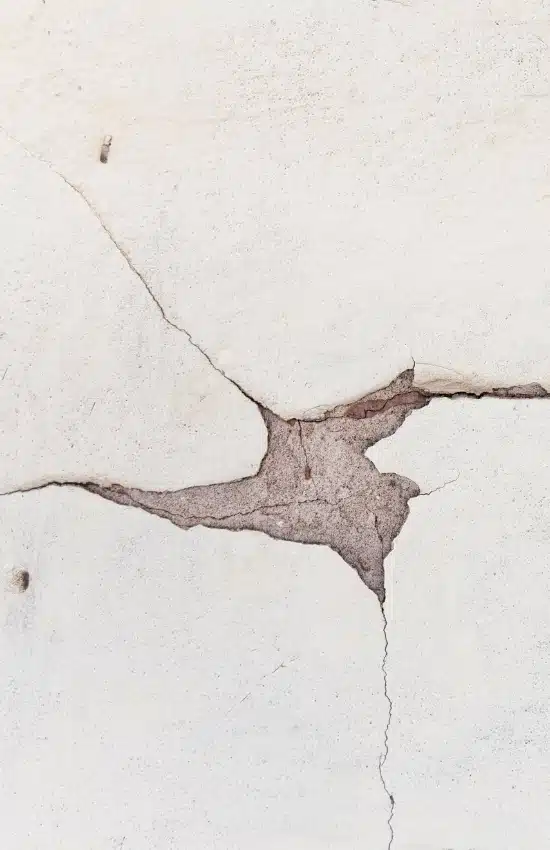 A multiple drywall cracks, indicating the presence of foundation problems that necessitate drywall crack repair in Northern VA