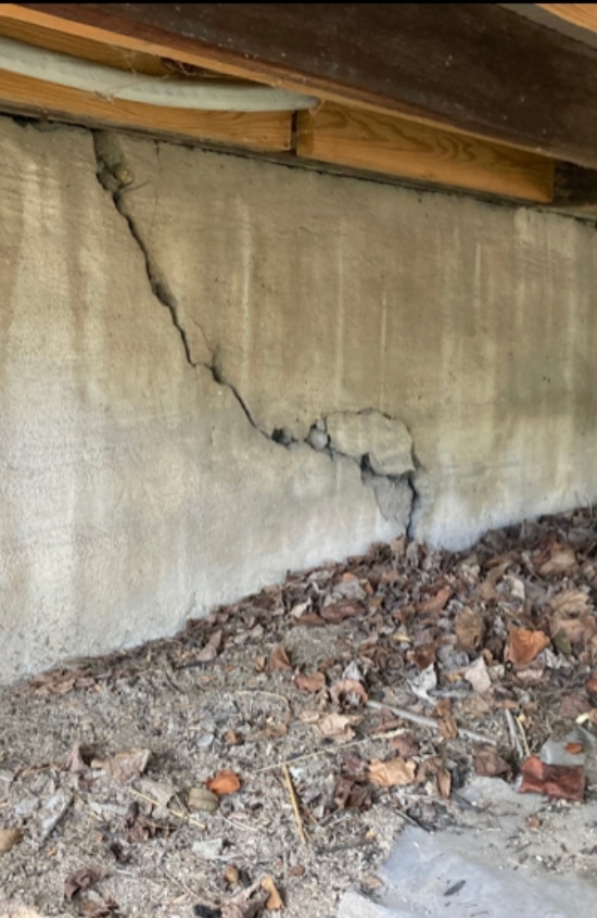 Foundation Cracks Crawl Space Problems Signs