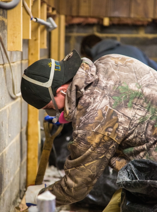 LUX team doing professional crawl space mold removal in Reston, VA.
