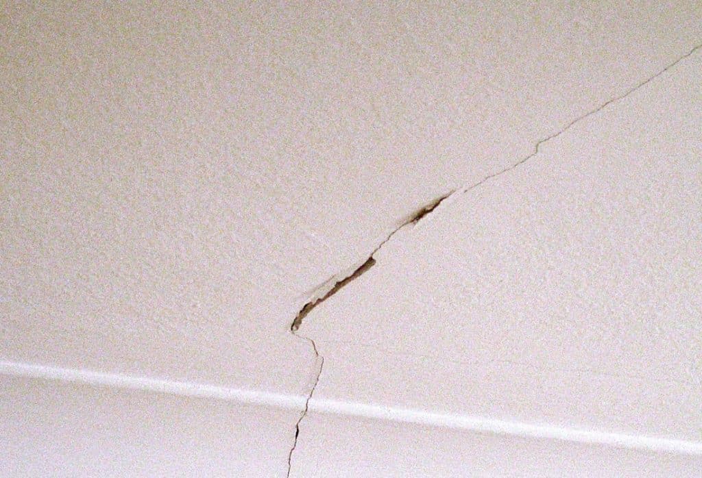 What Do Ceiling Cracks Mean? Types, Causes & When to Worry